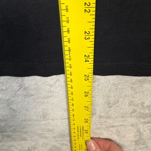 NWOT American Giant Womens V-Neck Short Sleeve T-Shirt S Black Made in USA - Picture 7 of 7